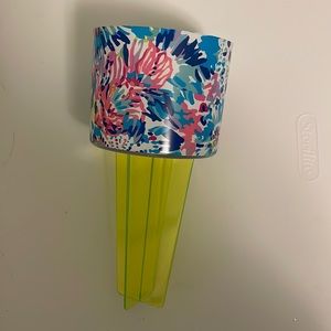 Lilly pulitzer cup holder for sand